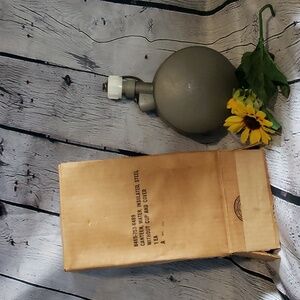 Antique canteen w/out cup and cover 1964 steel original packaging